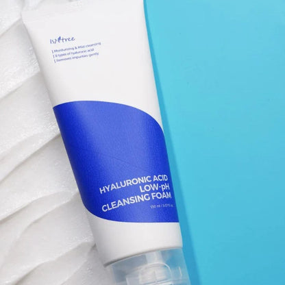 Hyaluronic Acid Low-pH Cleansing Foam - Isntree